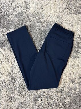 True Classic, Men’s Navy Blue Stretch Flat Front Chino Pants, US Size: 32